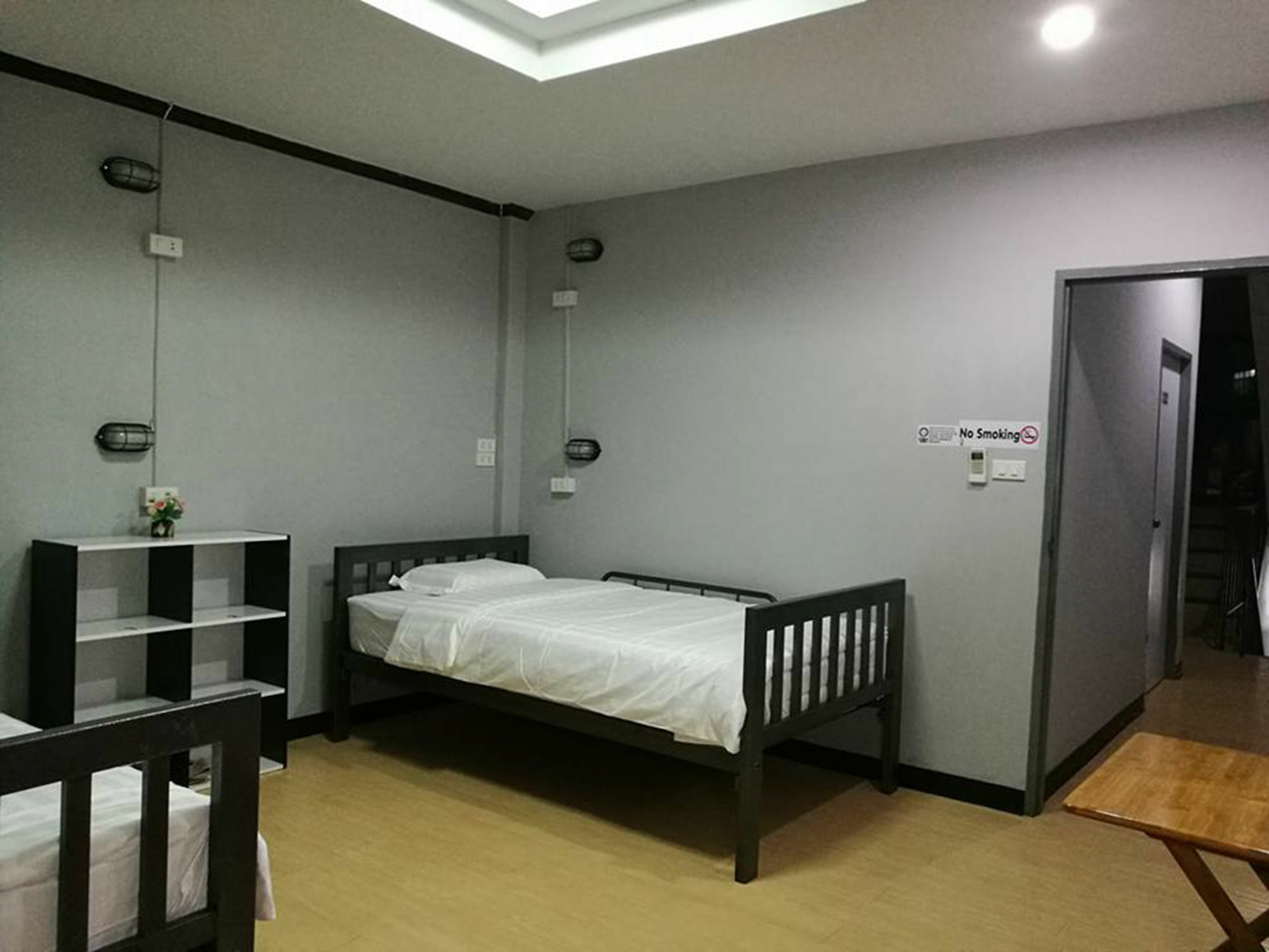 Moumou Hostel Bangkok Extérieur photo